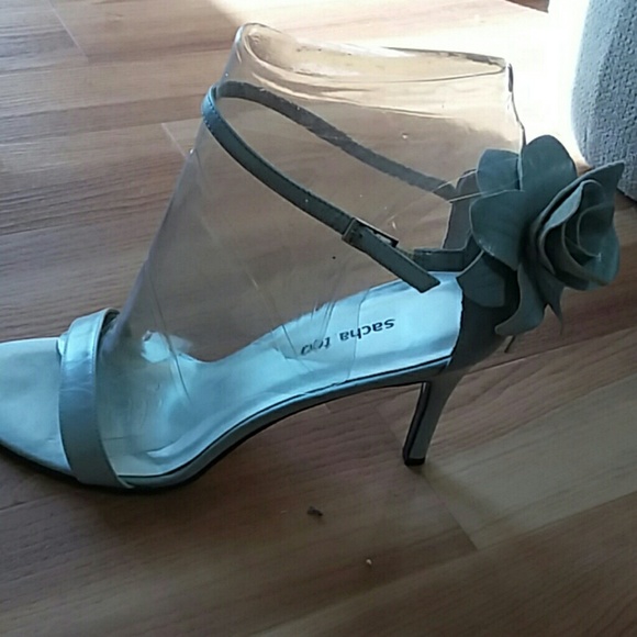 Sandals w heel - Picture 2 of 4